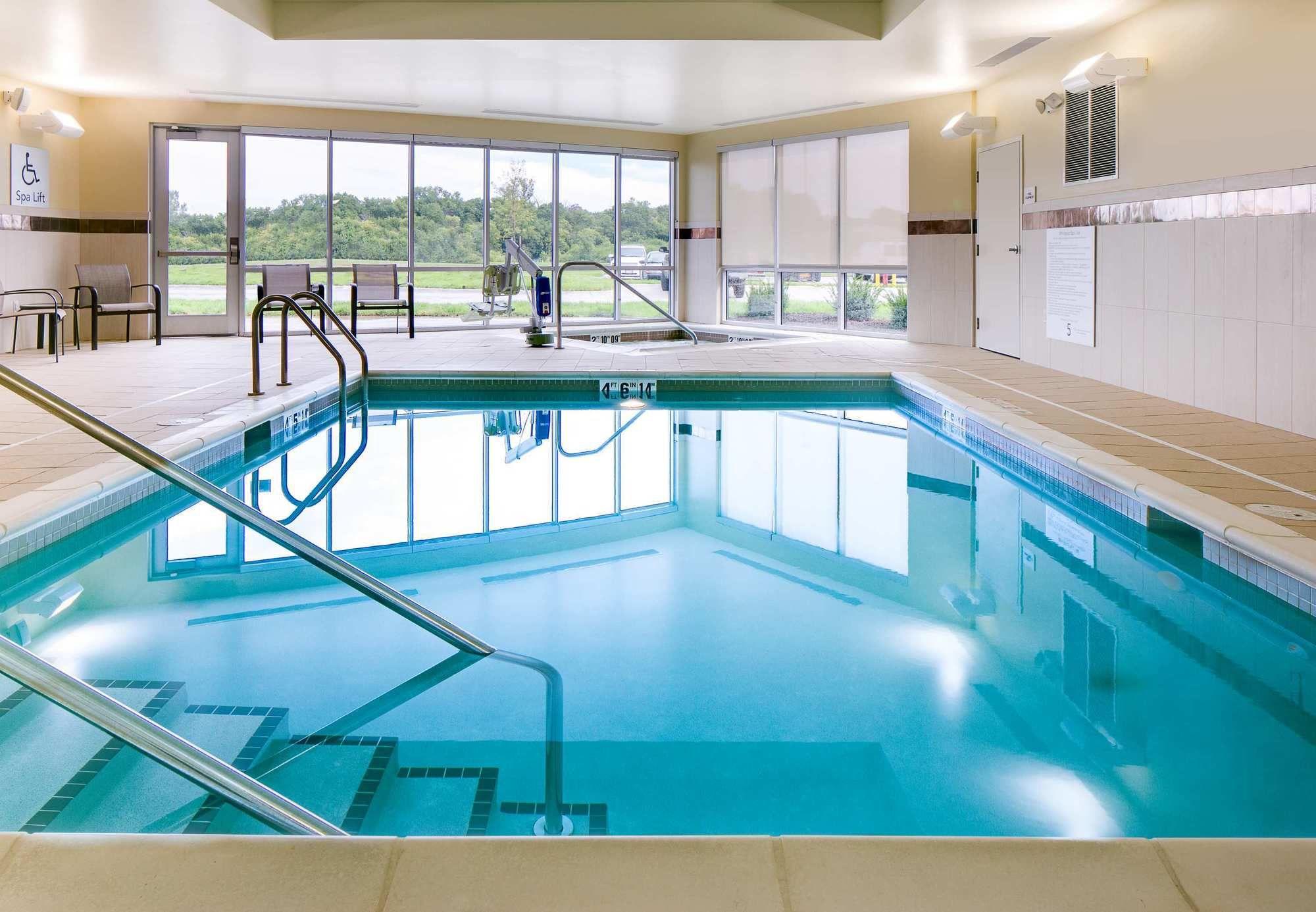 Courtyard By Marriott Omaha Bellevue At Beardmore Event Center Eksteriør billede