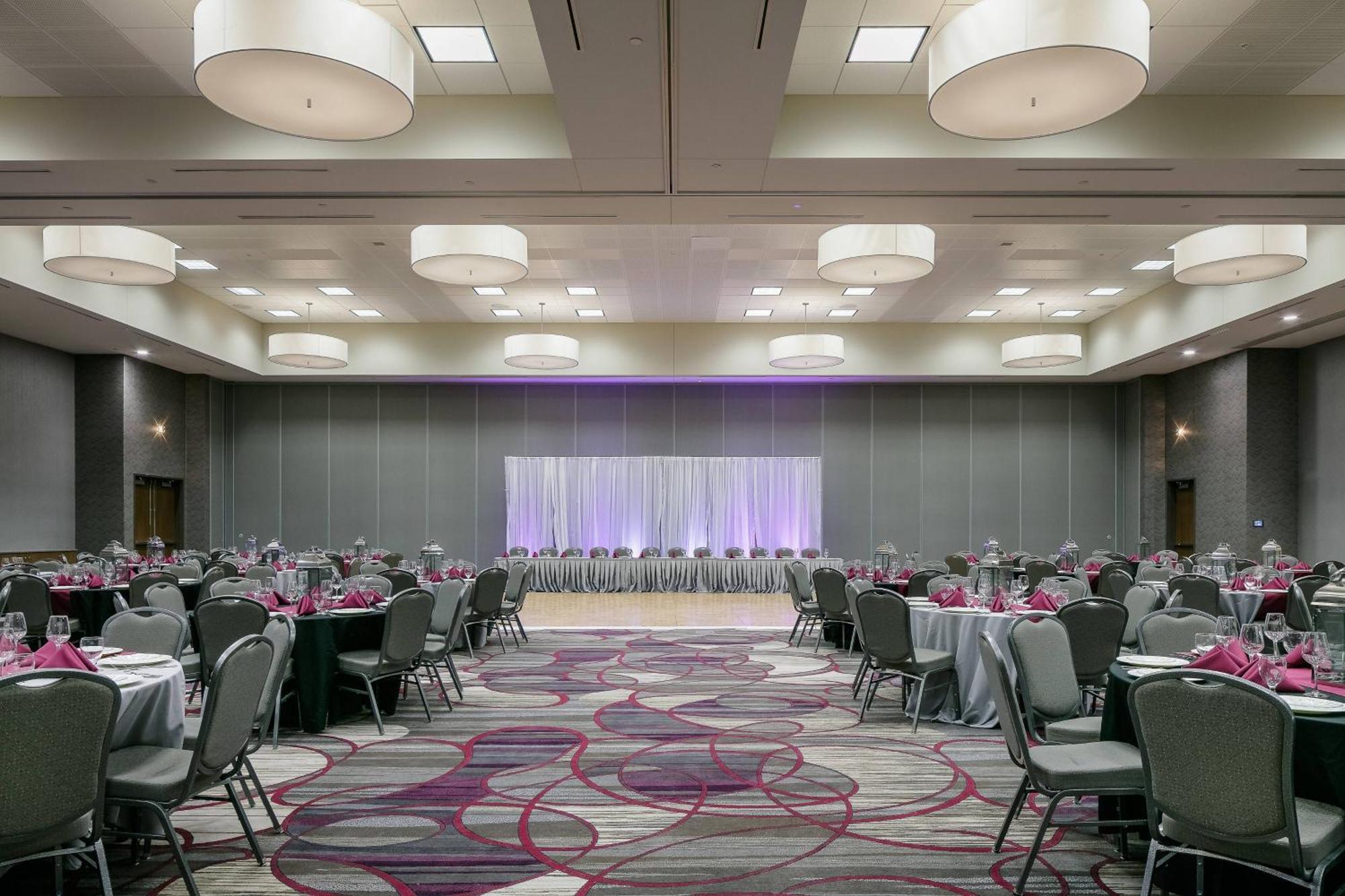 Courtyard By Marriott Omaha Bellevue At Beardmore Event Center Eksteriør billede