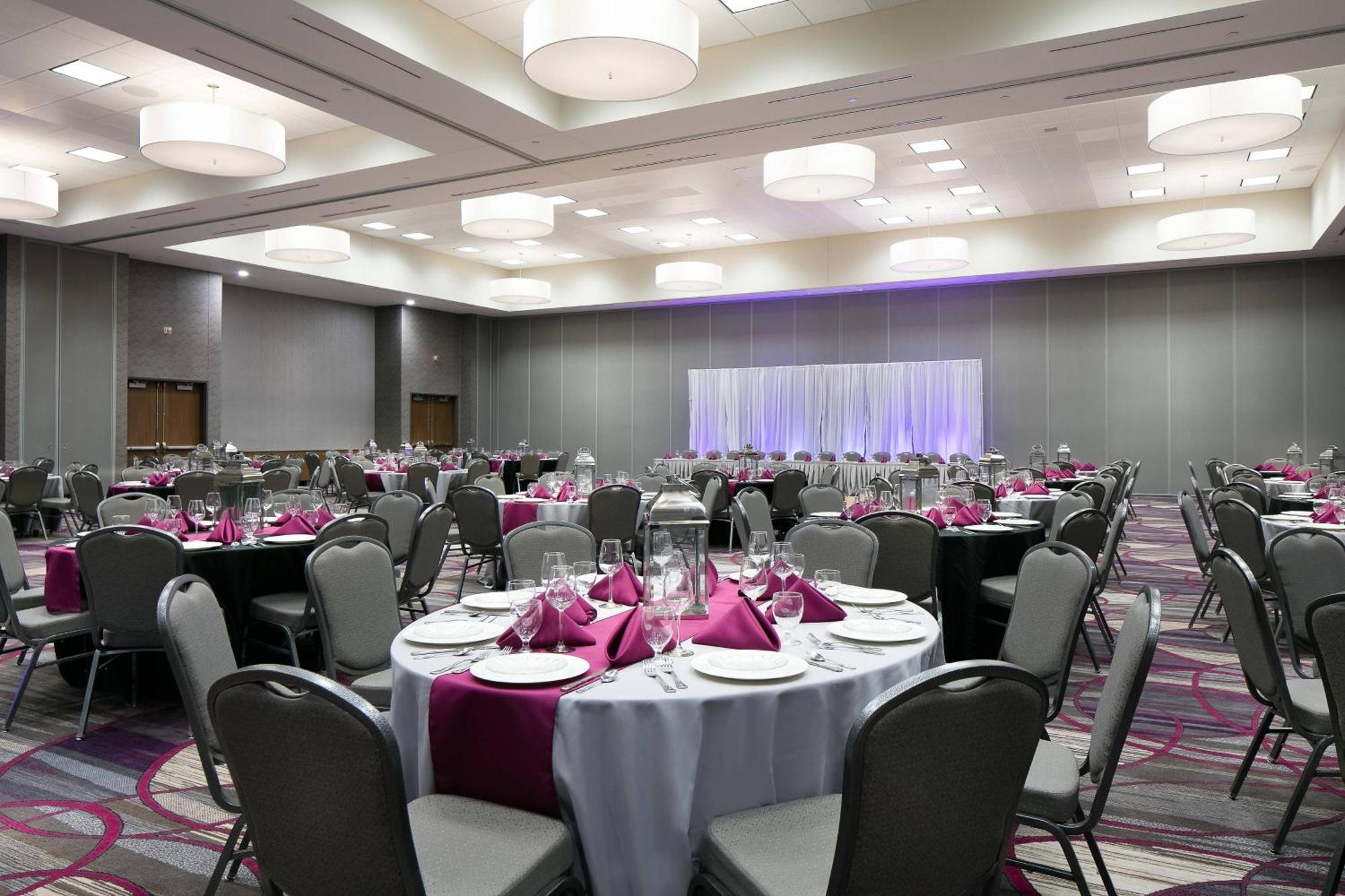 Courtyard By Marriott Omaha Bellevue At Beardmore Event Center Eksteriør billede