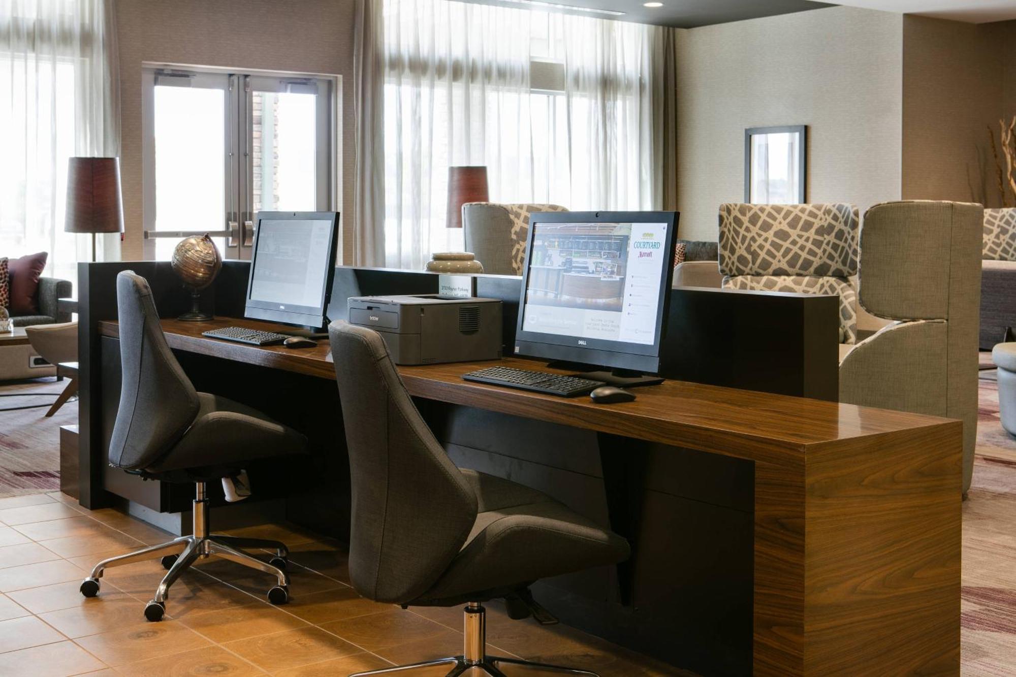 Courtyard By Marriott Omaha Bellevue At Beardmore Event Center Eksteriør billede